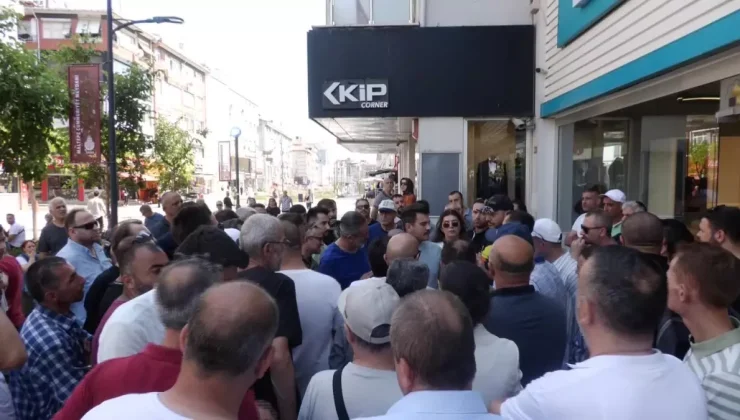 TOKİ Mağdurları Maltepe’den Seslendi: "Mağdurlar Burada Murat Kurum Nerede?"